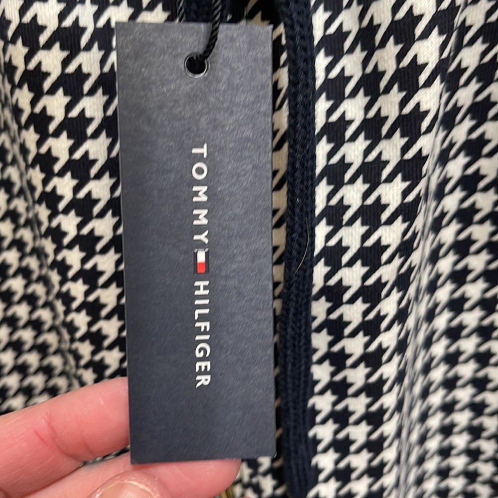 Tommy Hilfiger Drawstring waist women’s Size small pant NWT